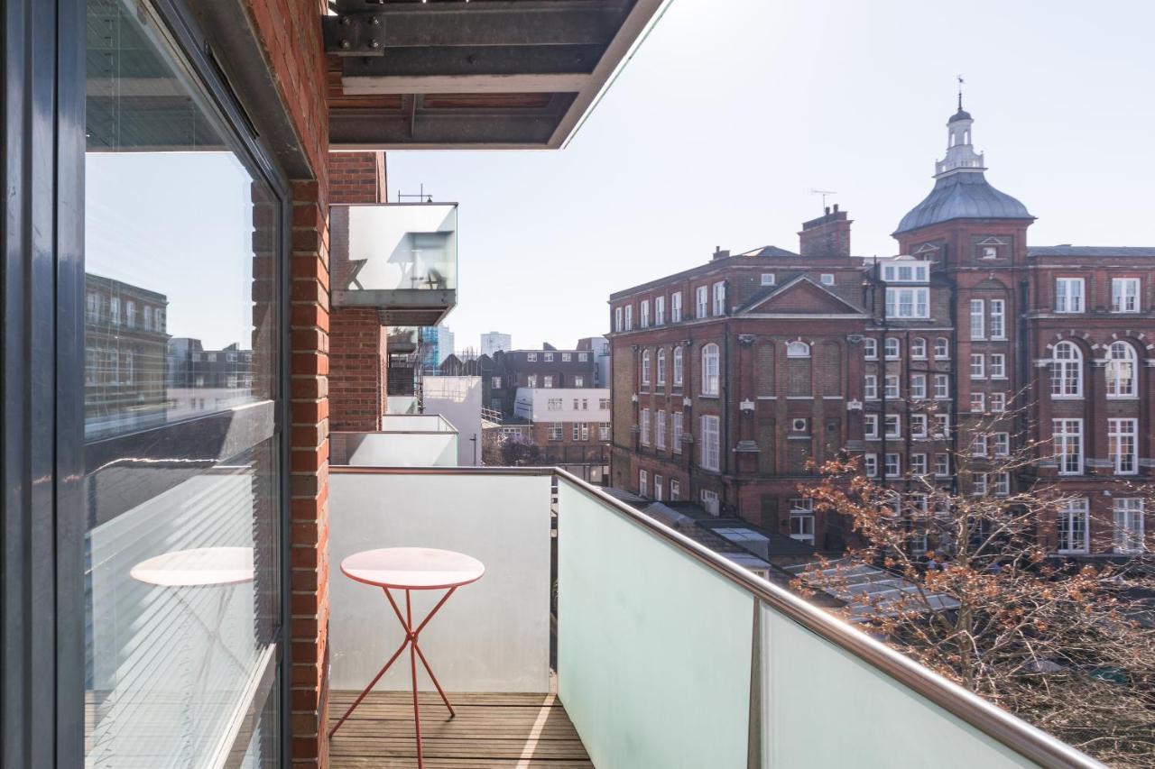Luxury 2-Bed Flat Parking And Close To The Tube London Eksteriør bilde