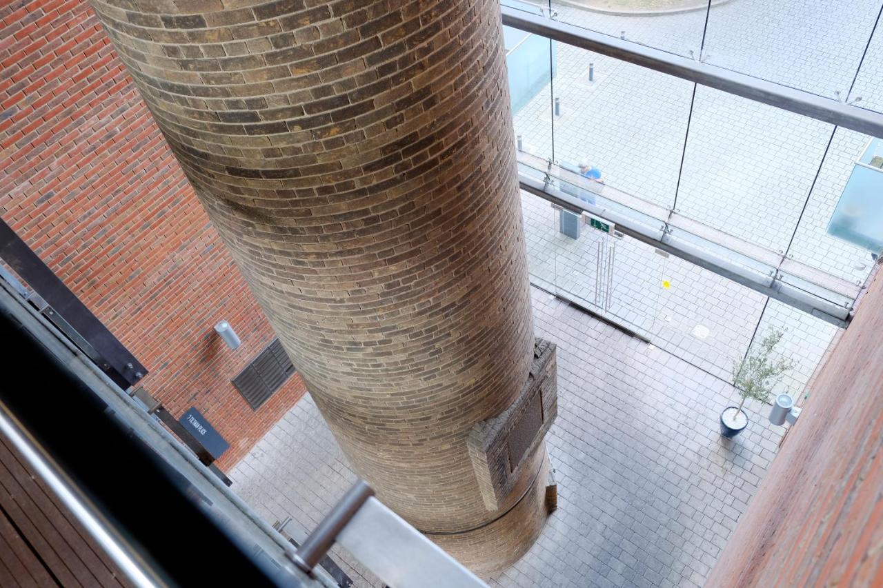 Luxury 2-Bed Flat Parking And Close To The Tube London Eksteriør bilde